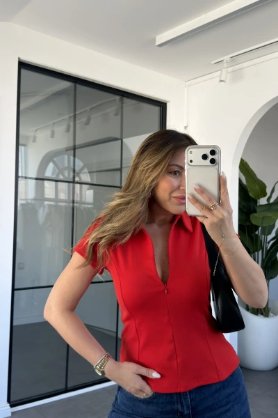 KIRMIZI POLO YAKA FERMUARLI BLUZ 3232