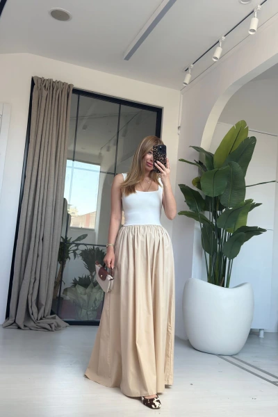 KREM BELİ BÜZGÜLÜ UZUN ELBİSE