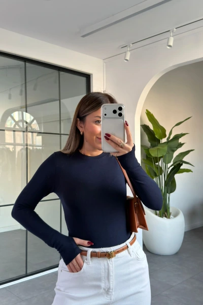 LACİVERT BİSİKLET YAKA PARMAK GEÇİRMELİ BLUZ