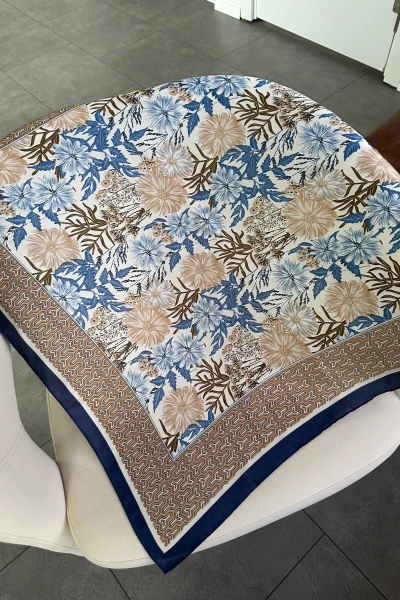 LACİVERT ÇİÇEK DESEN ŞAL