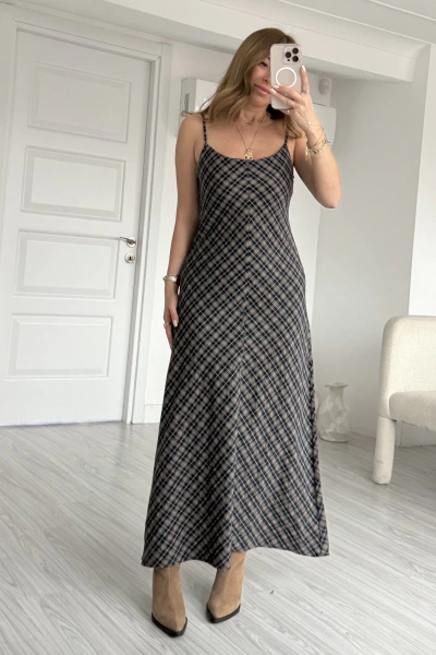 Lacivert Ekose Desenli Elbise