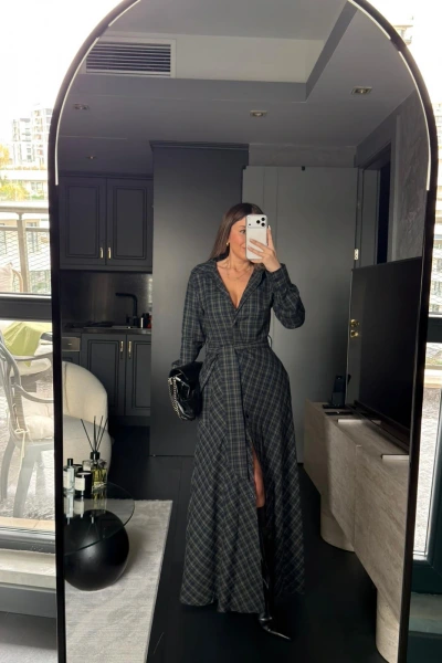 LACİVERT YEŞİL KEMER DETAY EKOSE ELBİSE