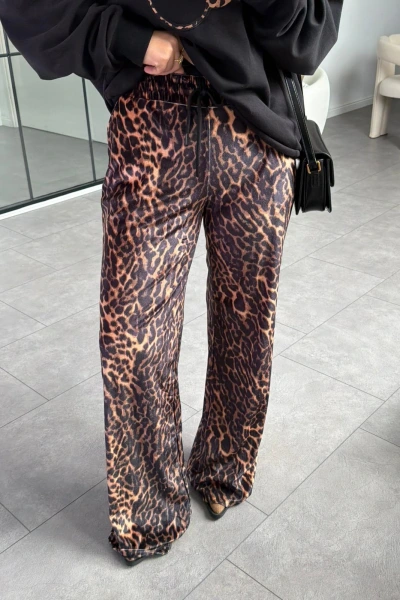 LEOPAR DESEN KADİFE PANTOLON