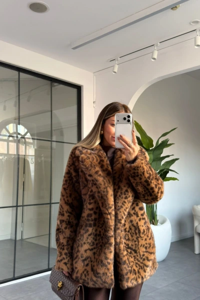 LEOPAR DESEN PREMİUM KÜRK MONT