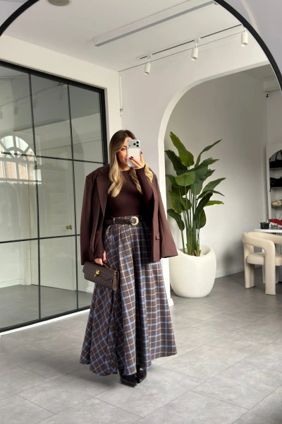 MAVİ KAHVE YIRTMAÇ DETAY EKOSE ETEK