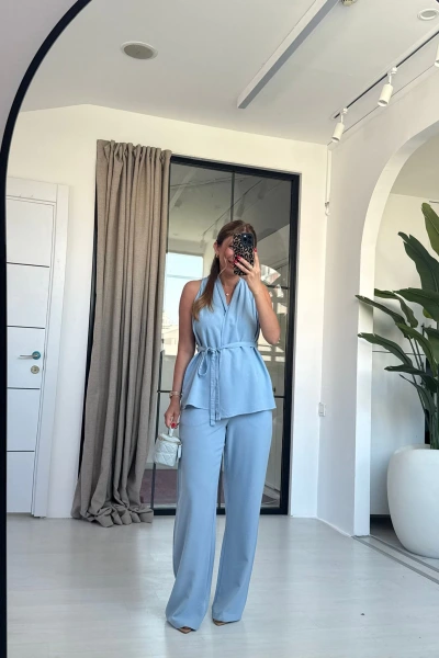 MAVİ ÖNÜ BAĞLAMALI KUŞAKLI YELEKLİ TAKIM