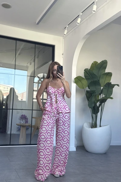 PEMBE BATİK BAĞLAMA DETAY TAKIM