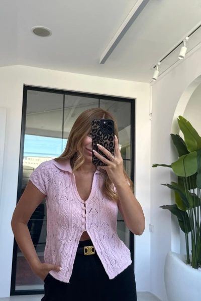 PEMBE KISA KOL ÖRGÜ BLUZ