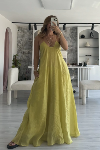 Sarı Askılı Etek Ucu Volanlı Elbise