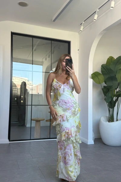 SARI ÇİÇEKLİ V YAKA ŞİFON ELBİSE