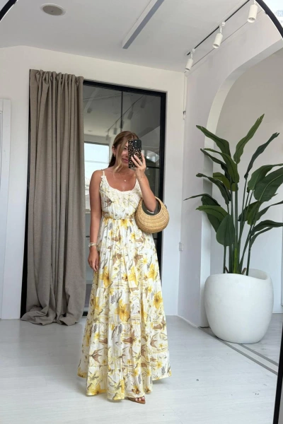 SARI DANTEL YAKA ASKILI ELBİSE