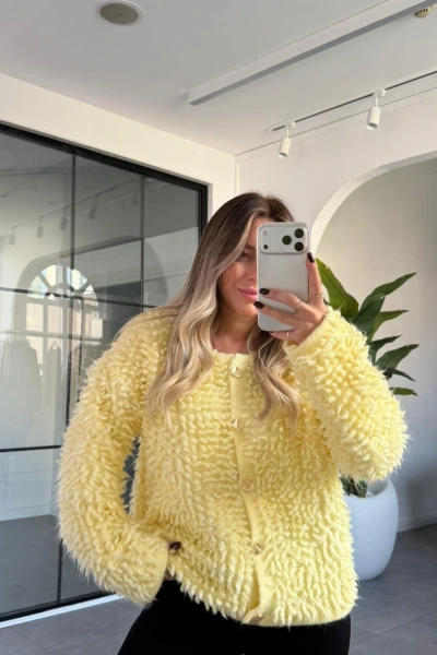 SARI PÜSKÜL DETAY HIRKA