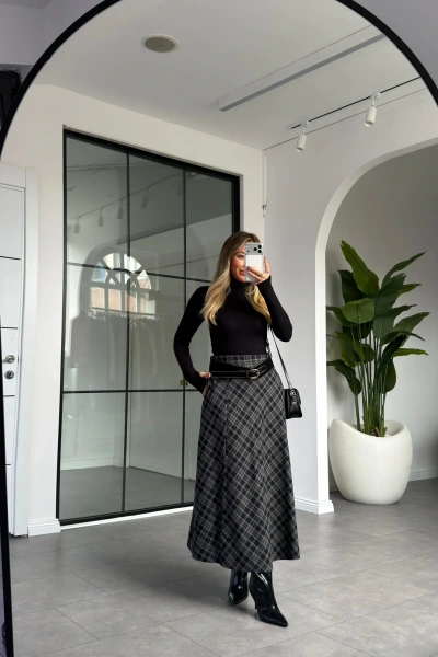 SİYAH ANTRASİT YIRTMAÇ DETAY KEMERLİ EKOSE ETEK