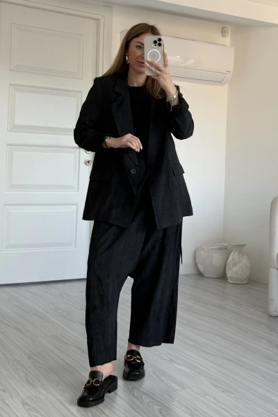 Siyah Bağlama Detaylı Ceket Pantolon Takım