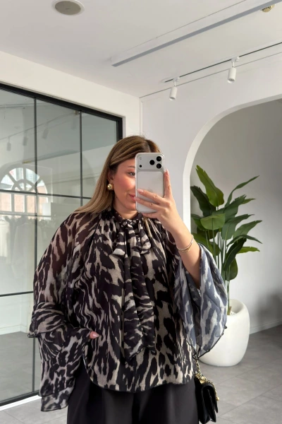 SİYAH BAĞLAMALI ŞİFON BLUZ