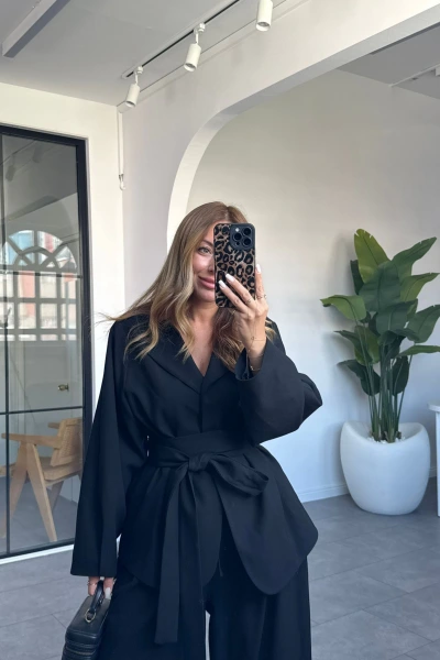 SİYAH BALON KOL KUŞAKLI CEKET