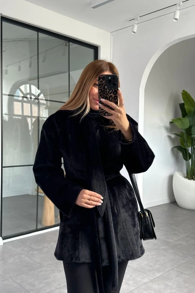 SİYAH BELDEN OTURMALI ŞAL YAKA KAŞE CEKET