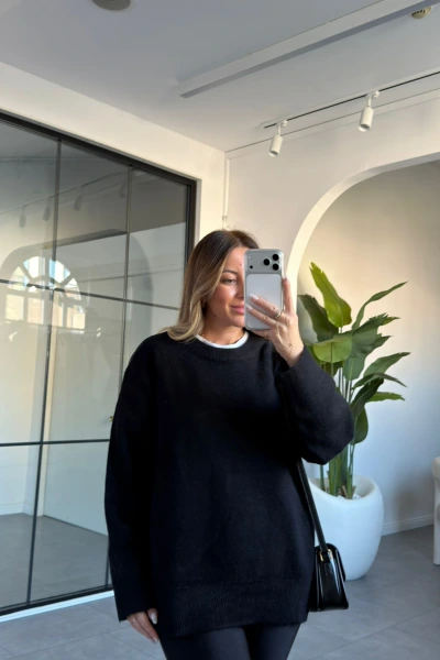 SİYAH BİSİKLET YAKA KAZAK