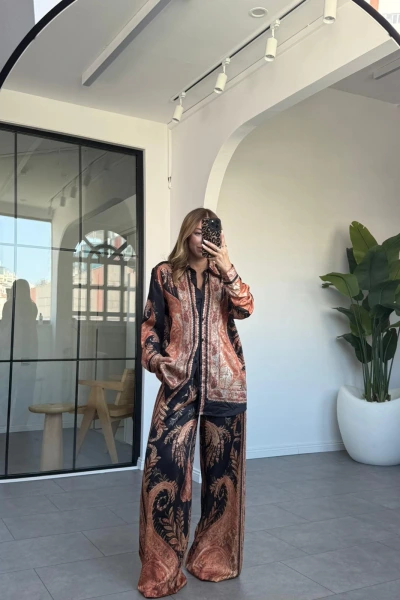 SİYAH ETNİK DESEN SATEN PANTOLON TAKIM