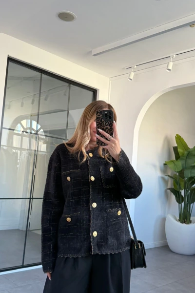 SİYAH GOLD SİMLİ CEP DETAYLI HIRKA