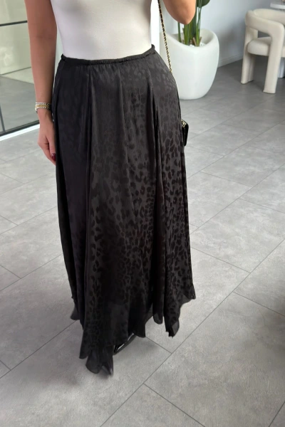 SİYAH LEOPAR DESEN ASİMETRİK SATEN ETEK
