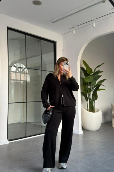 SİYAH MADONNA YAKA ÇİFT FERMUARLI TAKIM