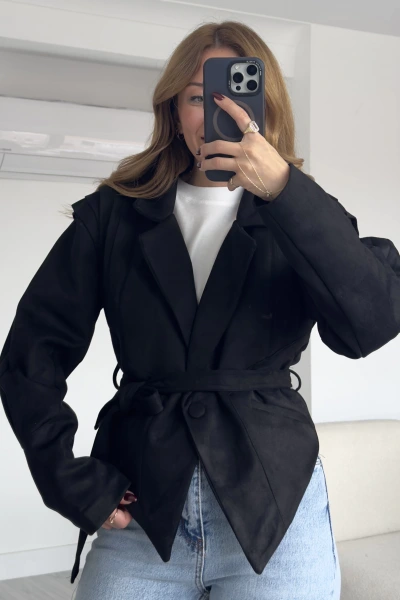 Siyah Omuz Detaylı Kuşaklı Tasarım Süet Ceket