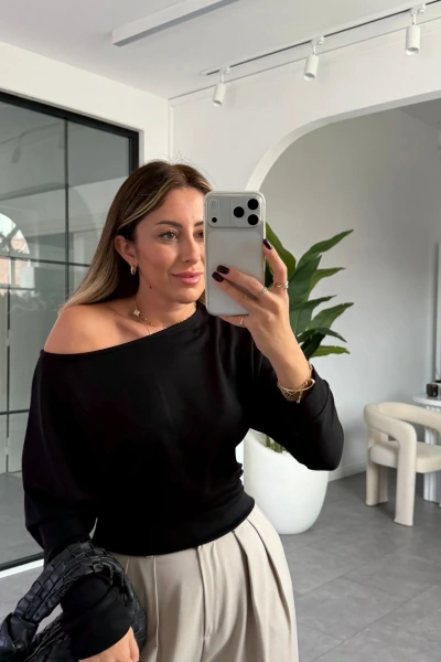 SİYAH OYSH MARKA YARASA KOL BLUZ