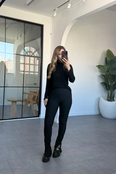 SİYAH PAÇASI YIRTMAÇLI MARKA MODEL TAYT