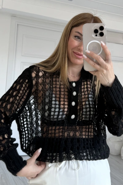 Siyah Polo Yaka Taş Düğmeli Ajurlu Triko Kazak