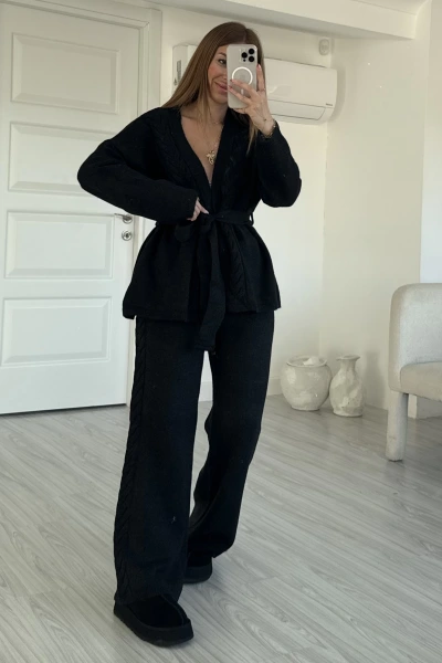 Siyah Saç Örgülü Kuşaklı Takım