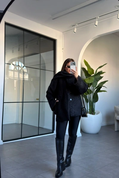 SİYAH ŞAL AKSESUARLI SAKALLI CEKET