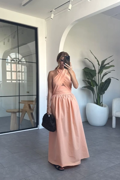 SOMON BOYUNDAN BAĞLAMALI SIRT DETAYLI TAFTA ELBİSE