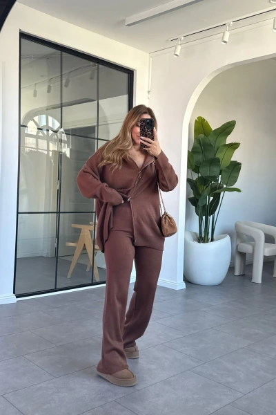 TABA KAPÜŞONLU HIRKA TRİKO TAKIM