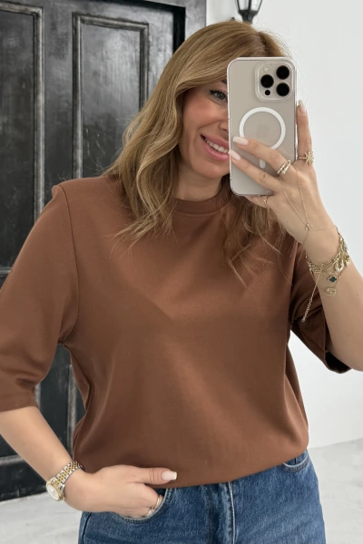 Taba Vatkalı Massimo Marka Model T-shirt