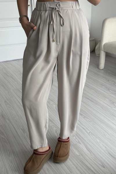 Taş Beli Lastikli Pilili Pantolon
