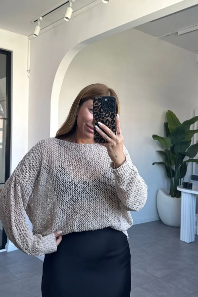 TAŞ DELİKLİ TRİKO