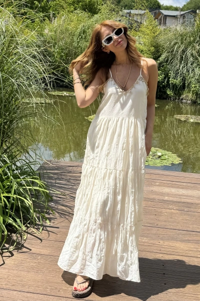 Taş Yaka Detaylı Askılı Elbise