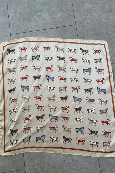 KREM AT DESENLİ ŞAL