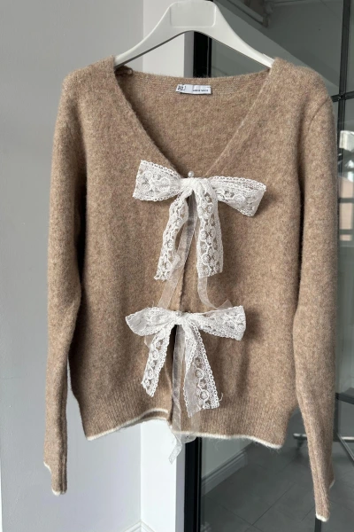 VİZON FİYONK BROŞ DETAYLI HIRKA