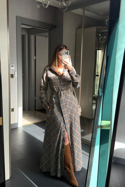 VİZON MAVİ KEMER DETAY EKOSE ELBİSE