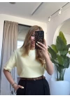 SARI KISA KOL DÜZ T-SHİRT