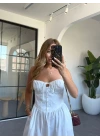 BEYAZ BOYUNDAN BAĞLAMALI MİDİ ELBİSE