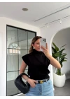 SİYAH KISA KOL TRİKO BLUZ