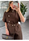 KAHVE DİK YAKA DÜĞMELİ BLUZ TAKIM