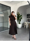 KAHVE KEMERLİ DÜŞÜK KOL ELBİSE 268262
