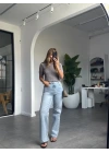 AÇIK MAVİ KESİK PAÇA JEAN