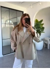 ADAÇAYI YEŞİLİ OMUZ VATKALI KISA TRENÇKOT