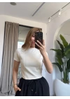 BEJ MASSİMO CROP T-SHİRT