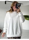 Beyaz Basic Sweatshirt